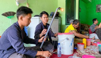 Mahasiswa Universitas Trunojoyo Ciptakan Alat Komposter untuk Petani Gresik
