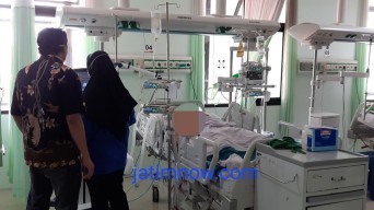 Korban Selamat saat Bersihkan Sisa Limbah Cair di PT HAN Mojokerto Masih Kritis