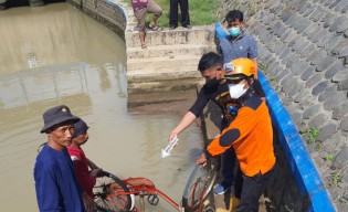Pamit ke Sawah, Petani Mojowarno Jombang Ditemukan Tewas Terapung di Sungai