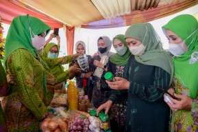 Gubernur Khofifah Ajak Muslimat NU Sidoarjo Transformasi Digital  Sektor UMKM
