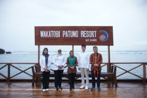 Wali Kota Mojokerto Studi Pengelolaan Pariwisata ke Wakatobi