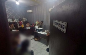 Razia Rumah Kos di Kota Mojokerto, Polisi Temukan Pasangan Open BO