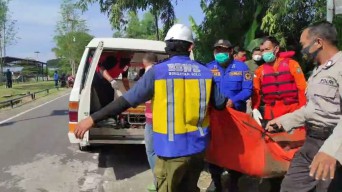Mayat Pria Tanpa Identitas di Sungai Madiun Punya Tato Bertuliskan 'Masdika Aji'