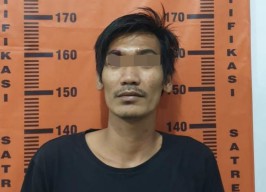 Edarkan Ribuan Pil Koplo, Pemuda Asal Jember Disergap di Rumahnya