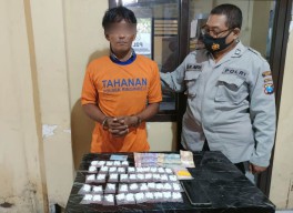 Edarkan Ratusan Butir Pil Koplo, Pekerja Serabutan di Kediri Disergap Polisi