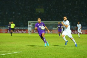 Kalah Menyakitkan dari Arema FC, Pelatih Persik Kediri Enggan Komentari Wasit