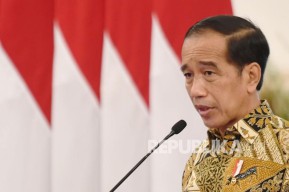 Presiden Jokowi Akan Umumkan Kabinet Baru Siang Ini