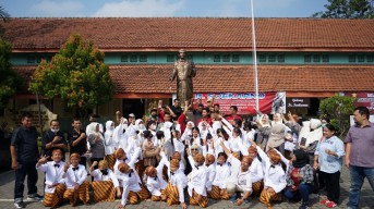 Napak Tilas Sejarah Kebesaran Bangsa Indonesia di Mojokerto