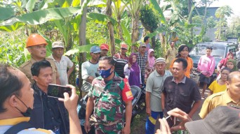 Protes Pembangunan Jalan, Warga Kota Probolinggo Ngamuk Nyaris Adu Jotos
