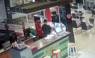 3 WNA Berulah di Kota Pasuruan, Pura-pura Tukar Uang, Ternyata Embat Duit Kasir