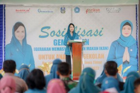 Tur Keliling Jatim, Mbak Arumi Sosialisasikan Pentingnya Konsumsi Ikan