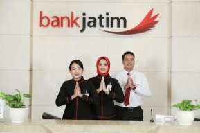 Bank Jatim Borong Penghargaan di Pengujung Triwulan II 2022