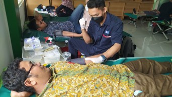Stok Darah PMI Lamongan Minus, Unisla Spontan Gelar Donor