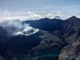 Gunung Raung Berstatus Waspada, 4 Kecamatan di Banyuwangi Rawan Terdampak