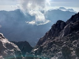 Perhatian! Pendakian Gunung Raung Banyuwangi Ditutup Sementara Mulai Hari ini