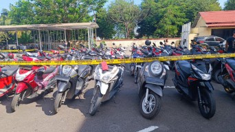 Ratusan Motor Hasil Curian Disita Polda Jatim, Milik Anda? Ini Syarat Ambilnya