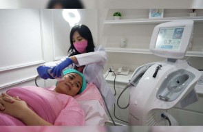 Sulap Kulit Wajah Keriput Jadi Kencang Kembali