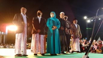 Beragam Kesenian Meriahkan Kick Off 1 Abad NU di Tugu Pahlawan Surabaya