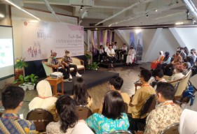 Koleksi Museum Hingga Mitos Pembangunan Candi Bikin Wisatawan Asing Kepincut