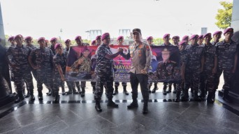 Markas Polda Jatim "Dikepung" Prajurit TNI