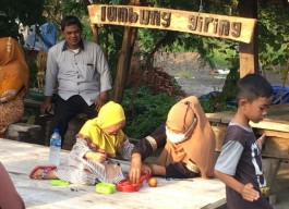 Serunya Dolanan Jadul di Waroeng JMP Surabaya, Melawan Candu Gadget