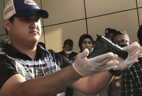 Penampakan Senpi yang Dipakai Pelaku untuk Menembak Juragan Rongsokan Sidoarjo