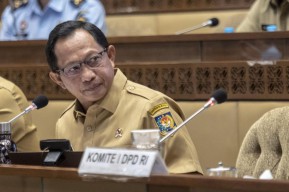Diganti Pemerintah, PPKM Jawa-Bali Tak Jadi Naik Level