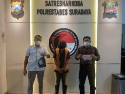 Polisi Gagalkan Peredaran Narkoba dari Tangan Kurir Katering di Surabaya