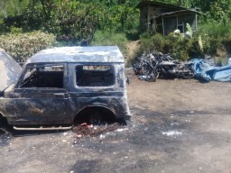 Mobil dan Motor Dibakar di Jember, Korban Minta Tolong Gunakan Toa Masjid
