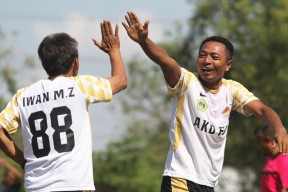 Mini Soccer Pemkab Gresik: AKD FC dan Dishub Lolos Semi Final