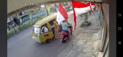 Wanita Surabaya Dijambret saat Hendak Naik Angkot, Kalung Rp30 Juta Raib
