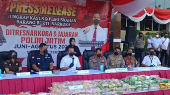 Polda Jatim dan Jajarannya Ringkus 4000 Tersangka Narkoba