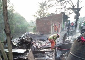 Toko Bekas Usaha Palet di Taman Sidoarjo Ludes Terbakar