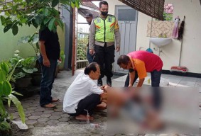 Sakit Hati Sering Disuruh-suruh, Pemuda Bacok Teman Kerja di Mojokerto