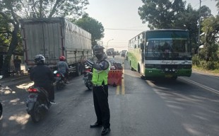 Perbaikan Jembatan Ngaglik Lamongan Dilanjut, Ini Jalur Alternatifnya