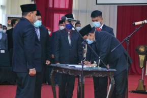 Pemkot Pasuruan Mutasi 12 Pejabat, Begini Pesan Gus Ipul
