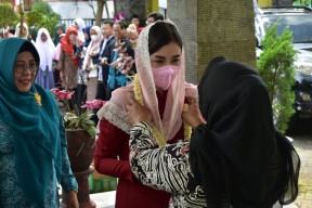 Ini Pesan Novita Hardini agar Perempuan di Trenggalek Sukses Berwirausaha