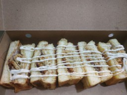 Renyahnya Roti Bakar Isi Puff Pastry, Dijamin Bikin Ketagihan