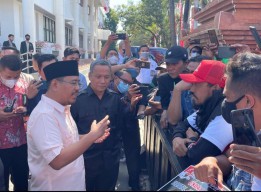 Unjuk Rasa Ojol, DPRD Dorong Pemprov Jatim Jangan Lambat Bikin Pergub