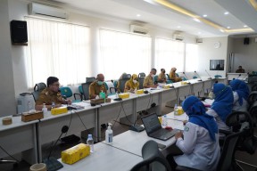 Mas Dhito Bentuk Tim Percepatan Cakupan UHC Kabupaten Kediri