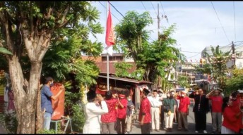Pertama Kalinya, Warga Kampung Pecinan Surabaya Gelar Upacara HUT RI