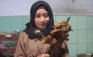 Sensasi Gurih Pedas Ayam Panggang Banjardowo Jombang