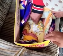 Perempuan Ini Temukan Bayi dalam Kardus Sepulang dari Pasar