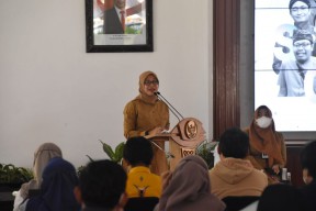 Pacu Kompetensi Freelancer, Bupati Banyuwangi: Kerja di Mana Saja, Order Sedunia