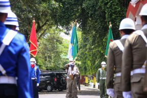 Momen Pataka Provinsi Jatim Jer Basuki Mawa Beyo Singgah di Trenggalek