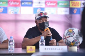 Persela Gagal Curi Poin di Kandang PSIM