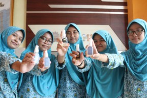SMAMITA Sidoarjo Borong 2 Medali Ajang Lomba Internasional