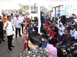Warga Ini Curhat ke Presiden Jokowi Ingin Jaminkan Ijazah untuk Modal Usaha