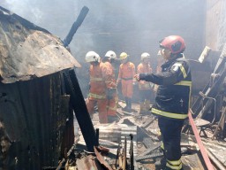 Rumah di Jalan Karang Empat Surabaya Terbakar, Diduga Akibat Ulah Anak Kecil