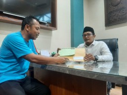 Ketua DPRD Lumajang Serahkan Surat Pengunduran ke DPW PKB Jatim